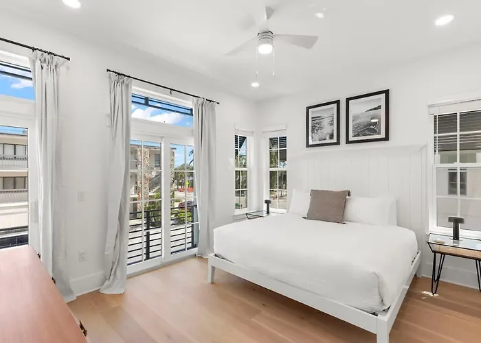Onyx House At The Gemma Casa de férias